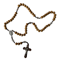Terço de Nossa Senhora Aparecida Feito de Imbuia com Cruz em Madeira
